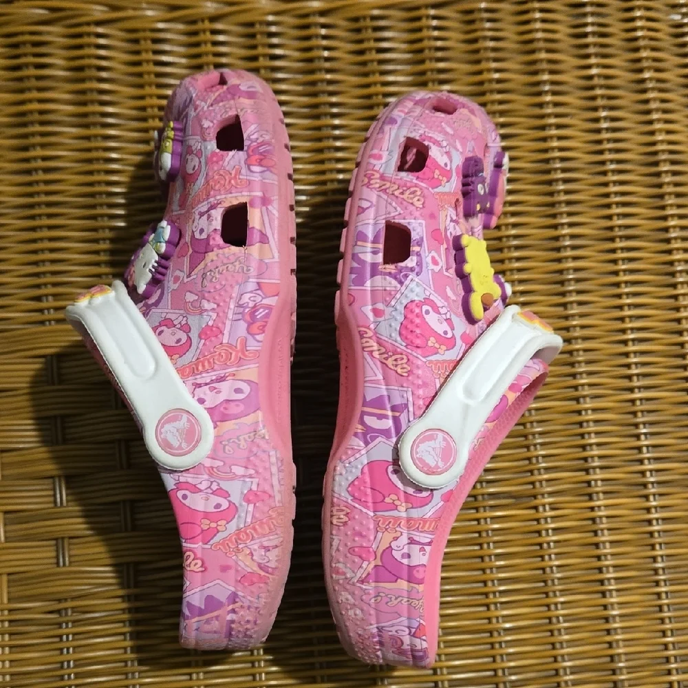 Crocs Kid Size -  Hello Kitty And Friends
